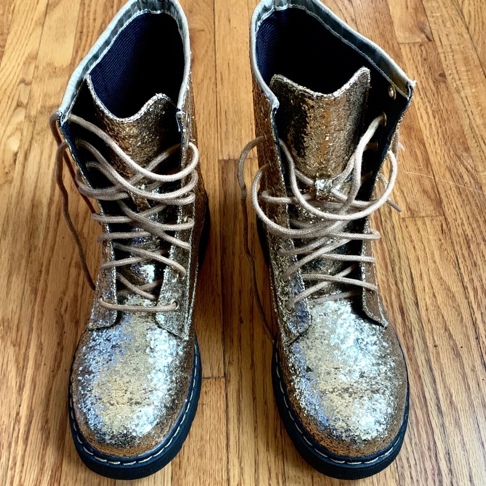 Combat Boots! - image 2